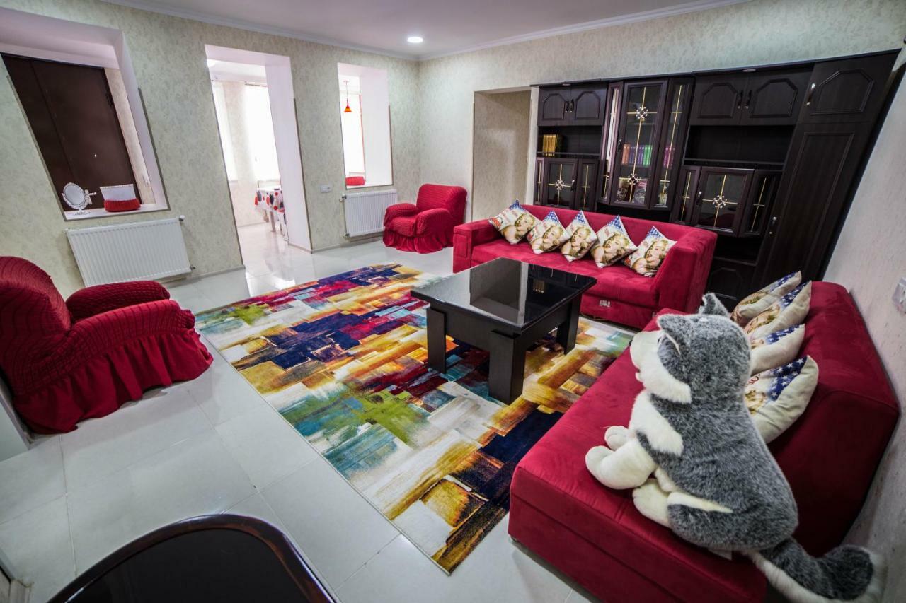 Guest House Theodora Кутаиси Экстерьер фото